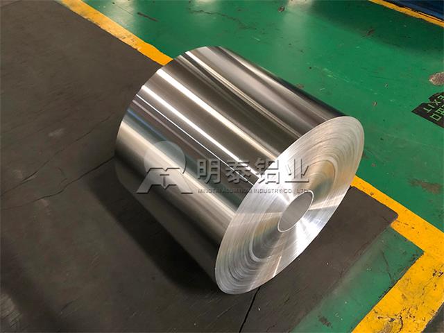 3003蜂窩箔因其優(yōu)點多，被廣發(fā)應用于各行各業(yè)